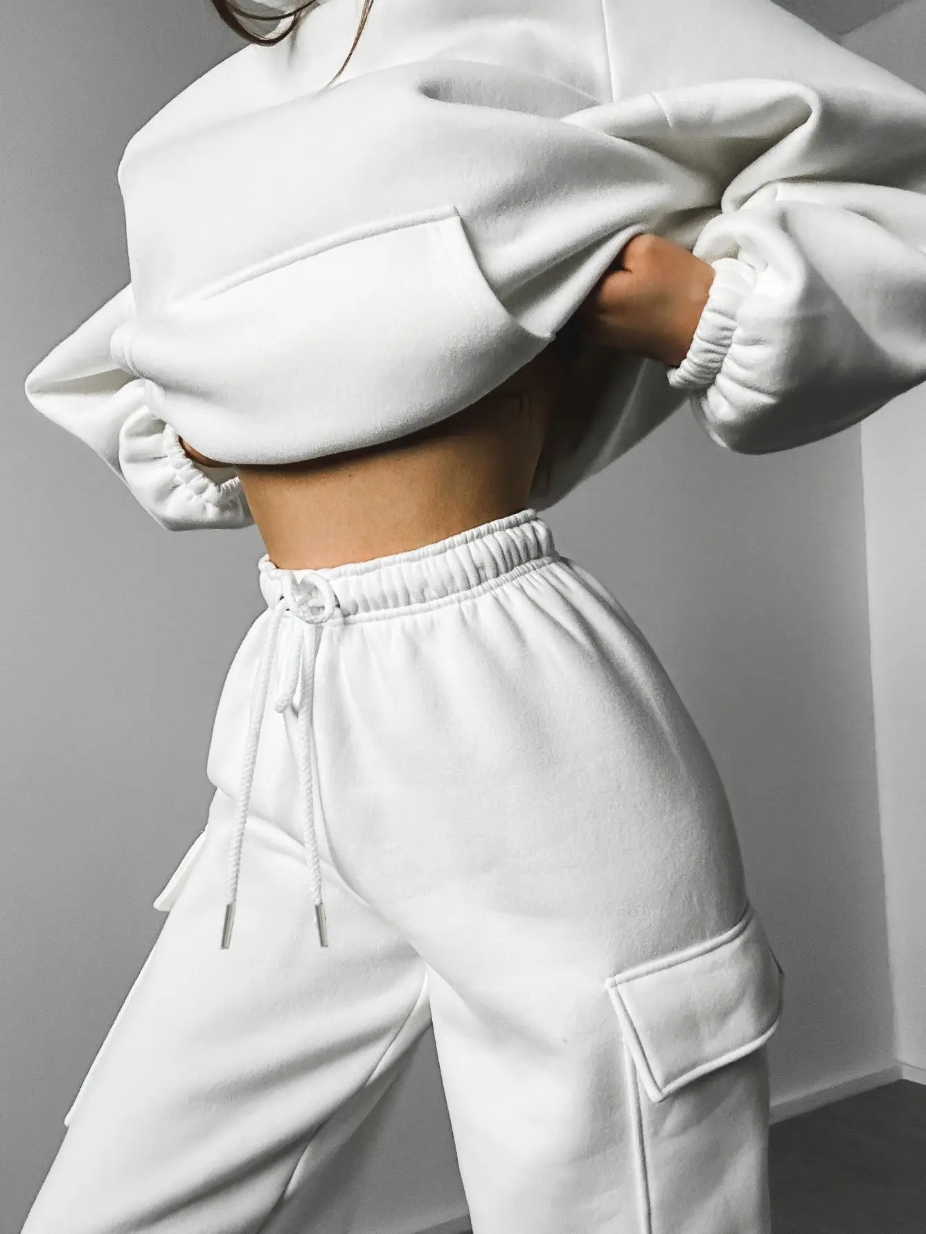 2025 Women's Sportswear Set Autumn Trendy Athleisure Tracksuit with Comfort Fit Breathable Versatile for Gym Outing Travel - Image 32