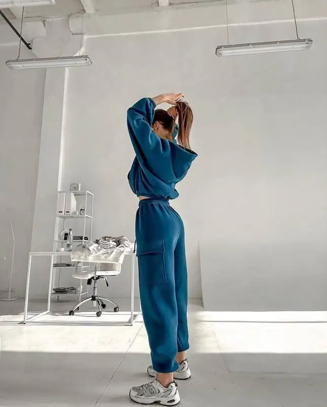 2025 Women's Sportswear Set Autumn Trendy Athleisure Tracksuit with Comfort Fit Breathable Versatile for Gym Outing Travel - Image 19