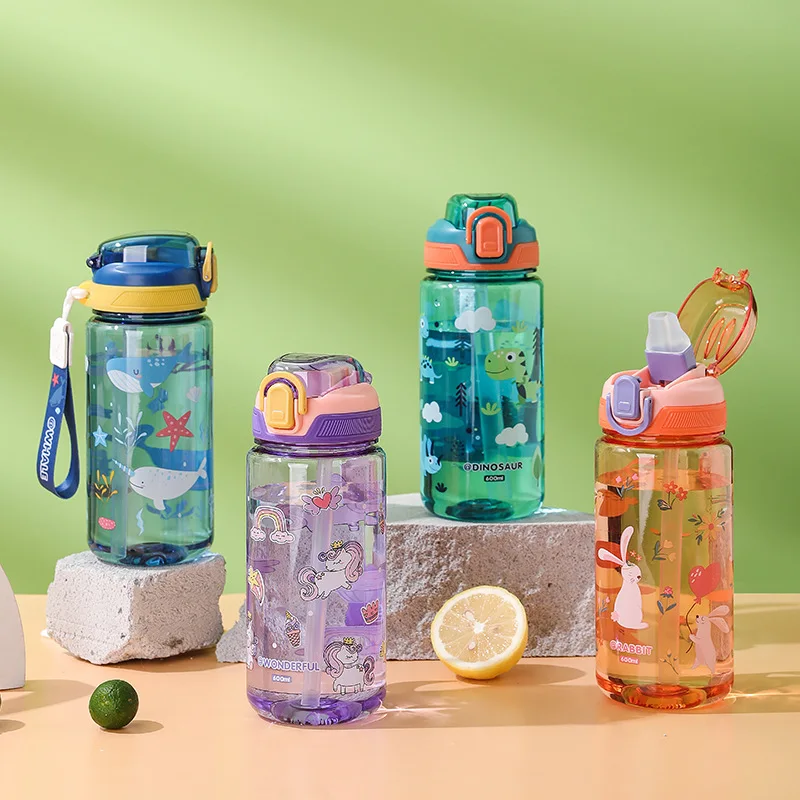 600ml Dinosaur Water Bottle For Kids Water Sippy Cup With Silicone Straw Leakproof Plastic Water Bottles Summer Kids Water Cup